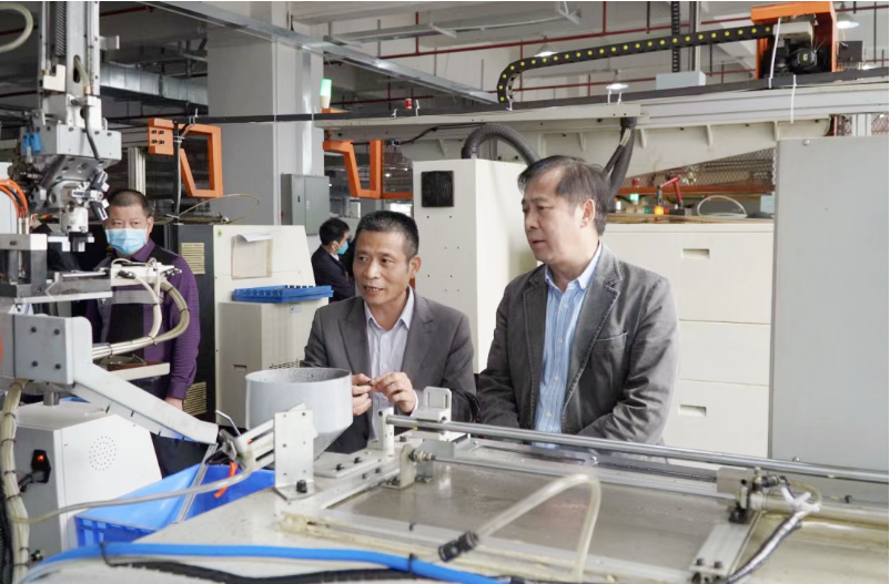 黃江鎮(zhèn)委書記一行蒞臨調(diào)研 黃江鎮(zhèn)委書記一行蒞臨調(diào)研